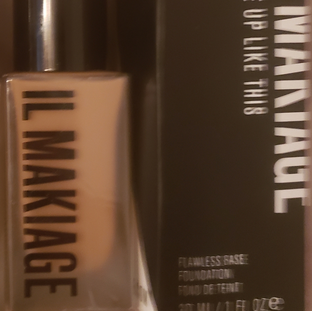 Il Makiage Shade 105